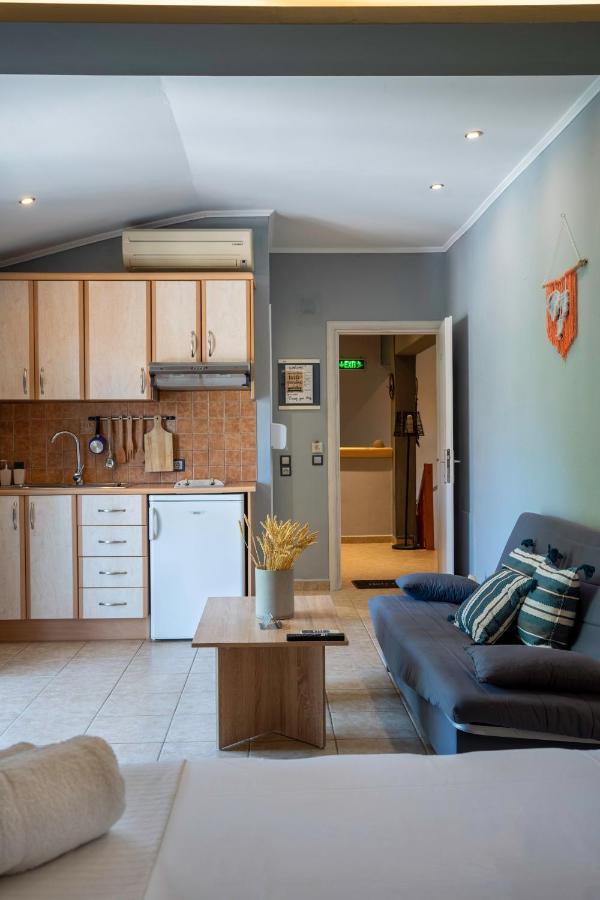 Helen'S Studios & Apartments Skala  Екстер'єр фото