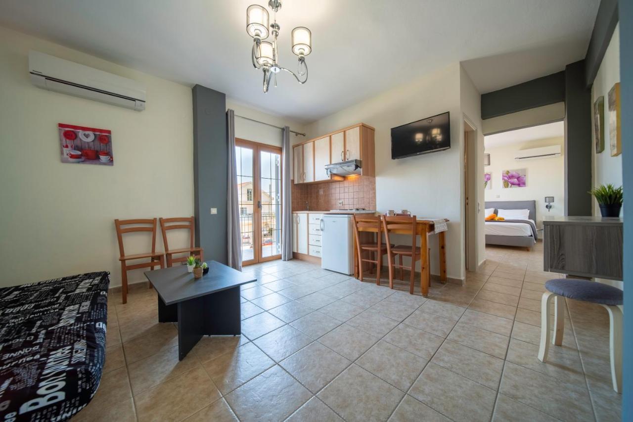 Helen'S Studios & Apartments Skala  Екстер'єр фото